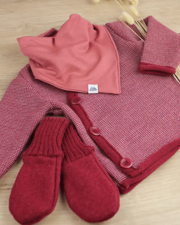 pull-en-laine-bebe-disana-bordeaux-zoom1-websize-600x750